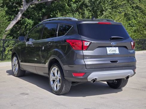 Used 2019 Ford Escape Titanium FWD image 6