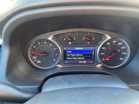 Used 2023 GMC Acadia SLT image 14