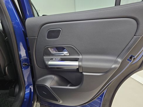 Certified 2025 Mercedes-Benz GLA 250 4MATIC image 27