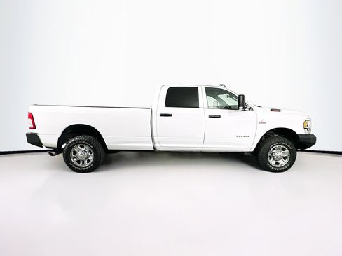 Used 2022 RAM 3500 Tradesman image 10