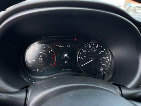 Used 2022 Nissan Kicks SV image 11