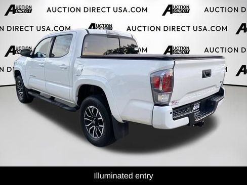 Used 2021 Toyota Tacoma TRD Sport w/ Technology Package AWD/4WD image 21
