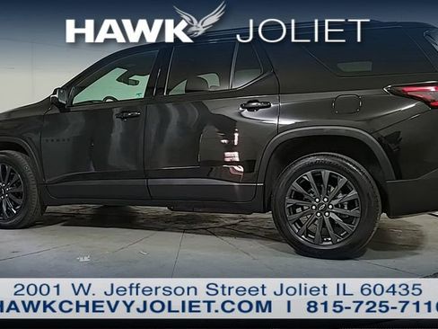 Used 2023 Chevrolet Traverse RS w/ LPO, Floor Liner Package image 4
