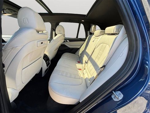 Used 2021 BMW X5 xDrive45e w/ Premium Package image 44