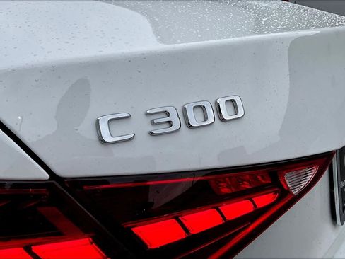 Used 2025 Mercedes-Benz C 300 4MATIC Sedan image 30