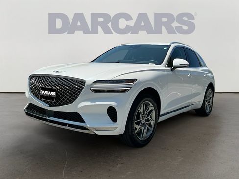 Used 2025 Genesis GV70 2.5T AWD/4WD image 3