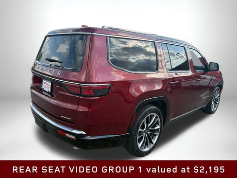 Used 2022 Jeep Wagoneer Series III w/ Premium Group I AWD/4WD image 6