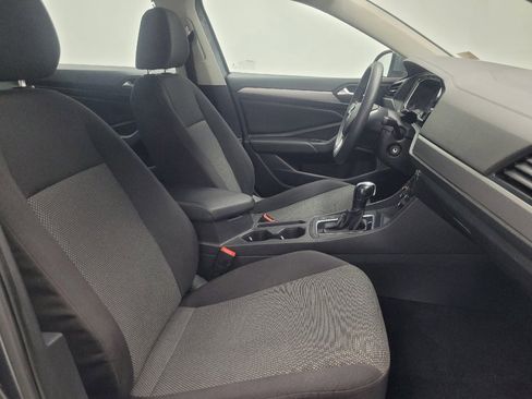 Used 2021 Volkswagen Jetta S w/ Driver Assistance Package image 21