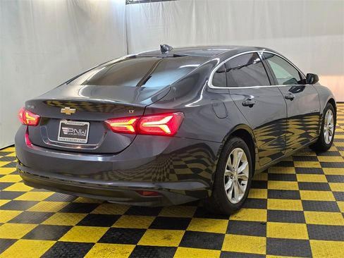 Used 2020 Chevrolet Malibu LT image 3