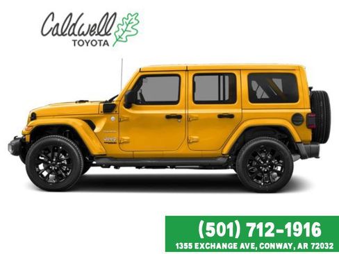 Used 2022 Jeep Wrangler Unlimited Sahara w/ Cold Weather Group AWD/4WD image 8
