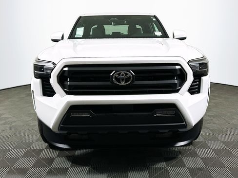 New 2026 Toyota Tacoma SR5 image 3