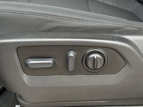 Certified 2022 Chevrolet Silverado 1500 LT image 27