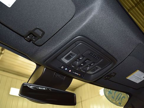 Used 2024 Chevrolet Silverado 2500 High Country w/ Z71 Off-Road Package AWD/4WD image 29