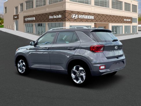 New 2026 Hyundai Venue SEL image 4