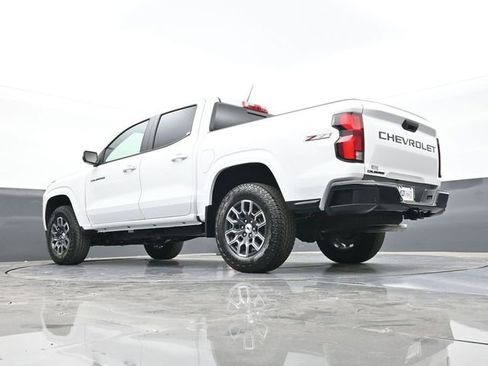 New 2025 Chevrolet Colorado Z71 image 34