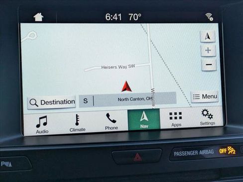 Used 2017 Ford Explorer XLT w/ Equipment Group 202A AWD/4WD image 14