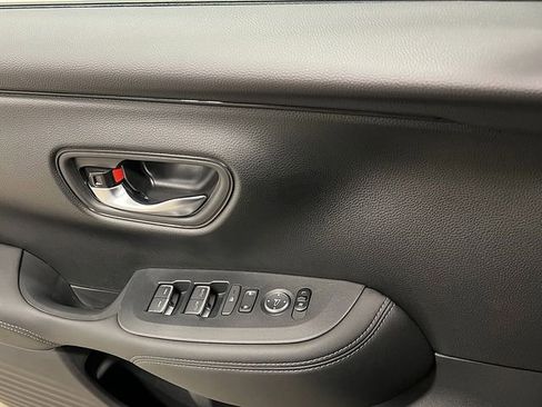 New 2025 Honda HR-V EX-L image 13
