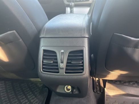 Used 2016 Hyundai Sonata Limited w/ Option Group 05 image 19