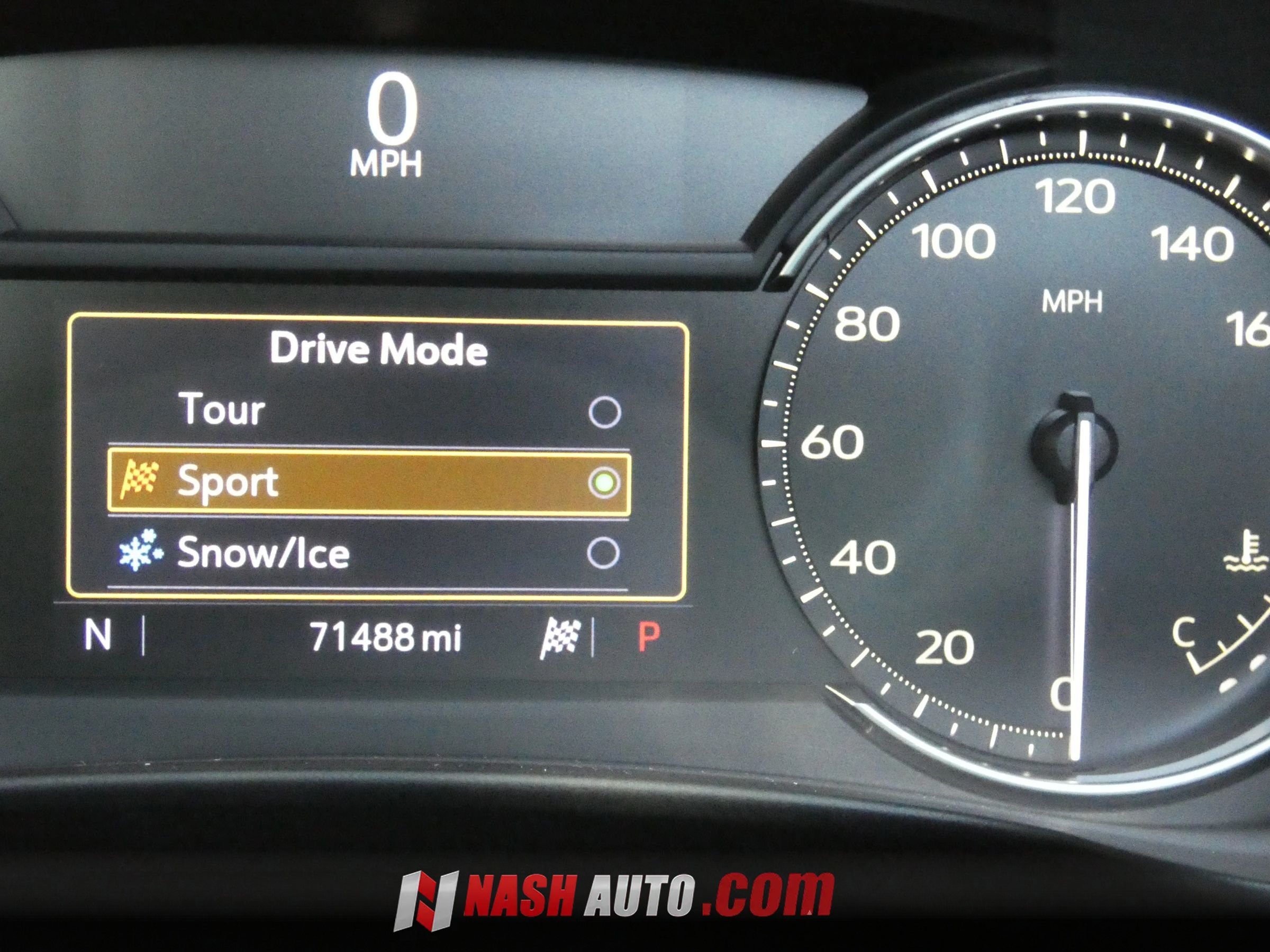 Used 2023 Cadillac XT4 Luxury w/ Cold Weather Package FWD image 82