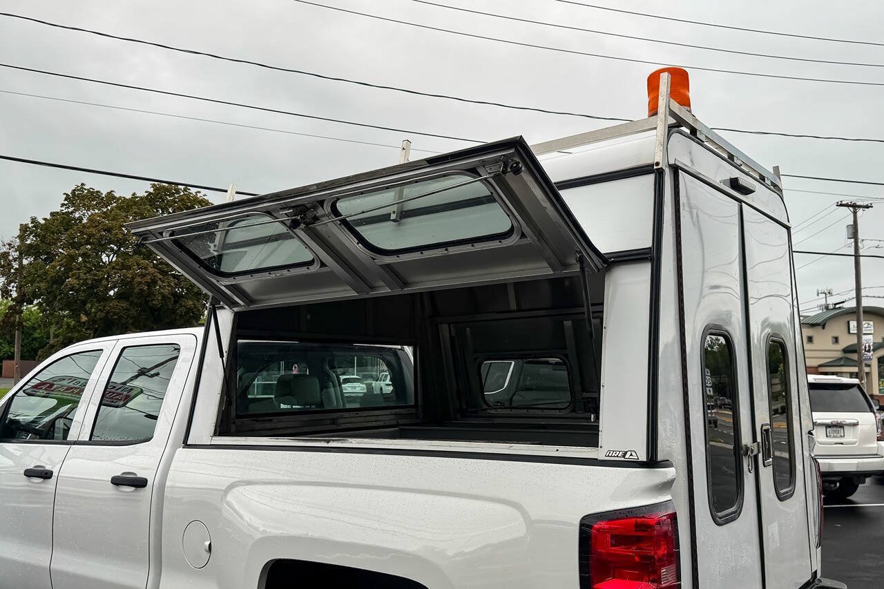 Used 2018 Chevrolet Silverado 2500 W/T w/ Snow Plow Prep Package AWD/4WD image 19