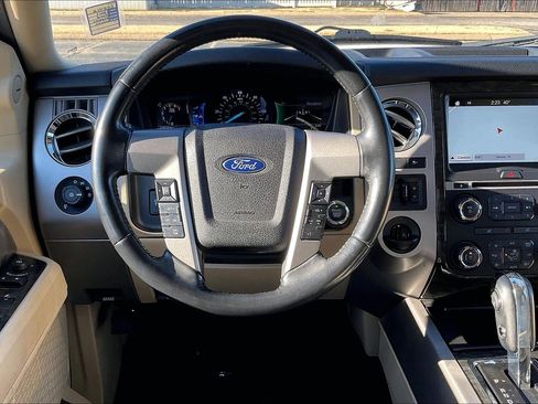 Used 2017 Ford Expedition Limited w/ Equipment Group 301A image 5