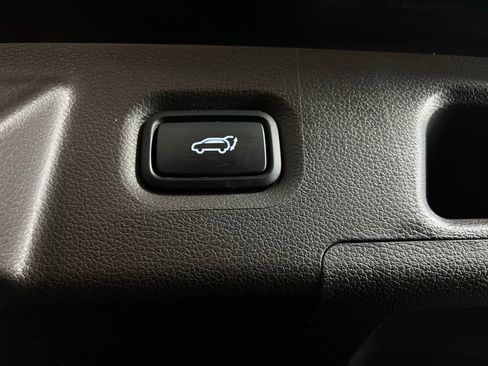 Used 2023 Hyundai Santa Fe SEL Convenience image 29