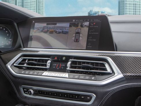 Used 2022 BMW X5 M w/ Competition Package 2 image 22