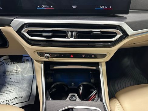 Used 2023 BMW 330i xDrive Sedan w/ Premium Package image 34