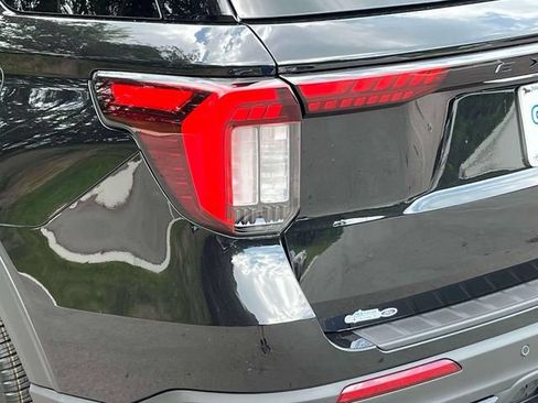New 2026 Ford Explorer ST AWD/4WD image 10