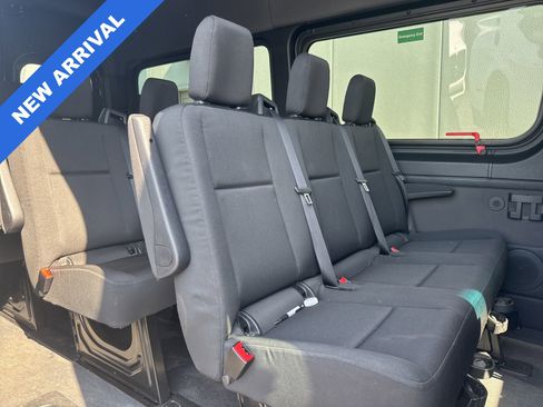 Used 2024 Mercedes-Benz Sprinter 2500 image 2