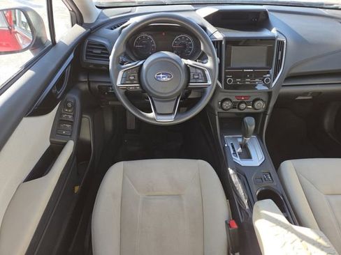 Used 2017 Subaru Impreza 2.0i Premium image 27