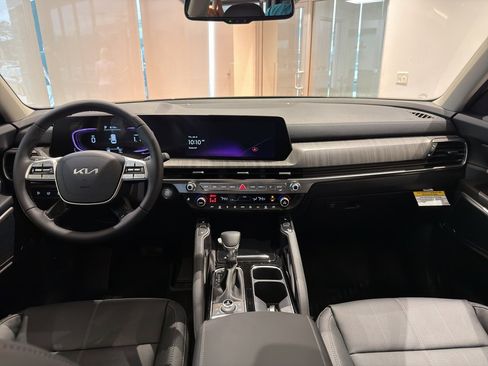 New 2025 Kia Telluride EX image 14