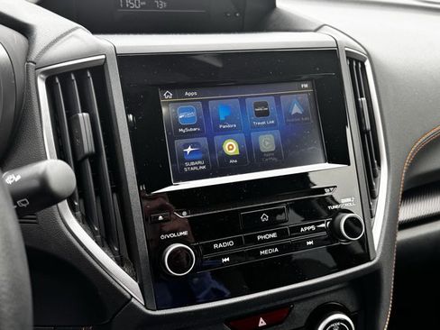 Used 2023 Subaru Crosstrek 2.0i Premium image 17