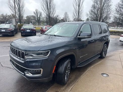 Used 2022 Jeep Wagoneer Series III image 7