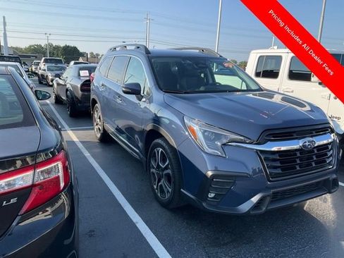 Used 2023 Subaru Ascent Limited AWD/4WD image 1