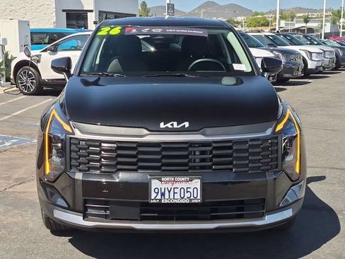 Used 2026 Kia Sportage LX FWD image 8