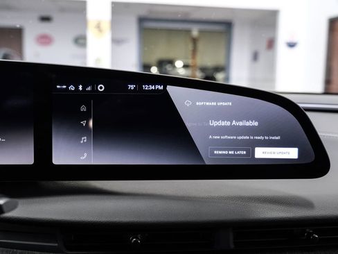 Used 2024 Lucid Air Touring AWD/4WD image 29