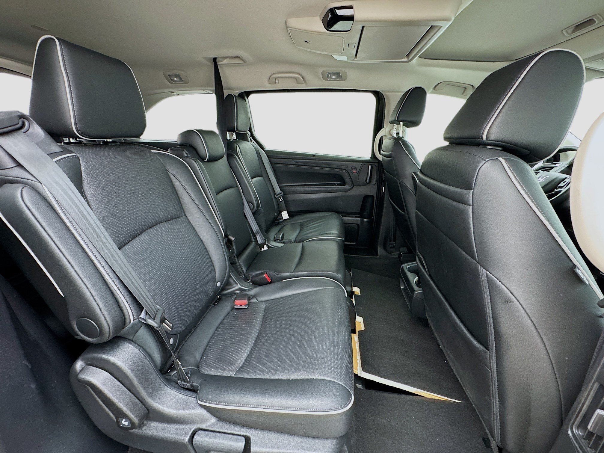 Used 2025 Honda Odyssey Elite image 21