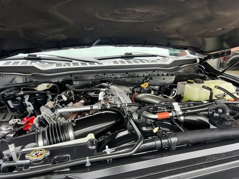 Used 2023 Ford F350 Platinum image 39