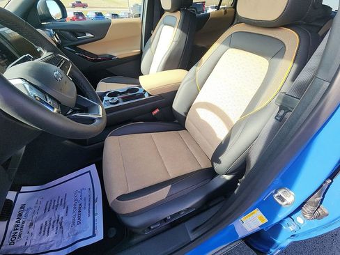 New 2026 Chevrolet Equinox ACTIV image 11