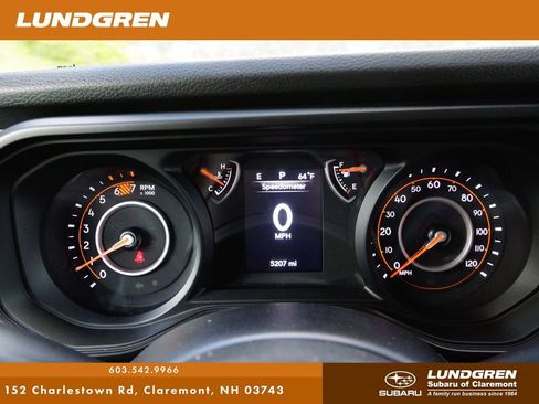 Used 2025 Jeep Wrangler Sport AWD/4WD image 14