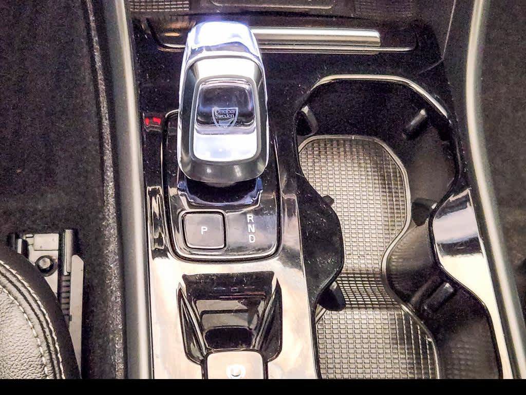 Used 2023 Volvo XC40 B5 Ultimate w/ Protection Package Premier AWD/4WD image 19