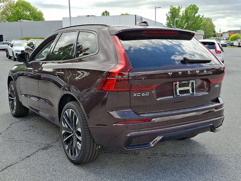 New 2026 Volvo XC60 B5 Ultra w/ Protection Package Premier AWD/4WD image 3