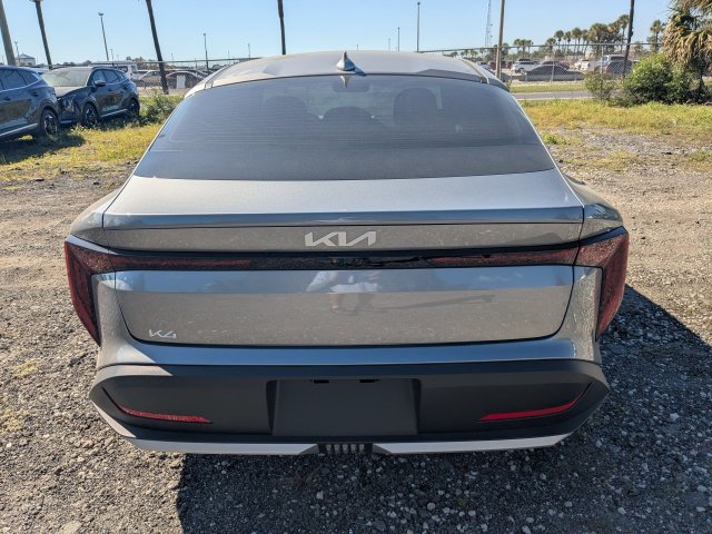 New 2027 Kia K4 FWD image 4