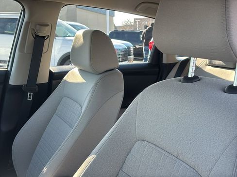 Used 2025 Honda HR-V LX image 26