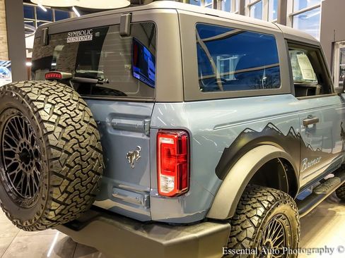 New 2025 Ford Bronco 2-Door AWD/4WD image 7