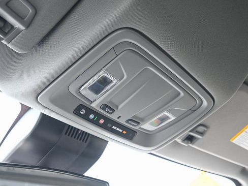 Used 2024 Chevrolet Silverado 1500 LT Trail Boss w/ Protection Package image 41