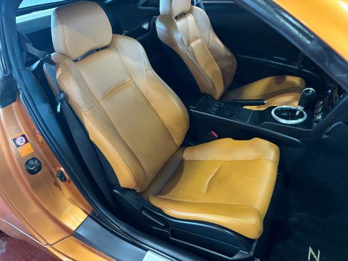 Used 2004 Nissan 350Z Touring w/ Aerodynamics Pkg image 15