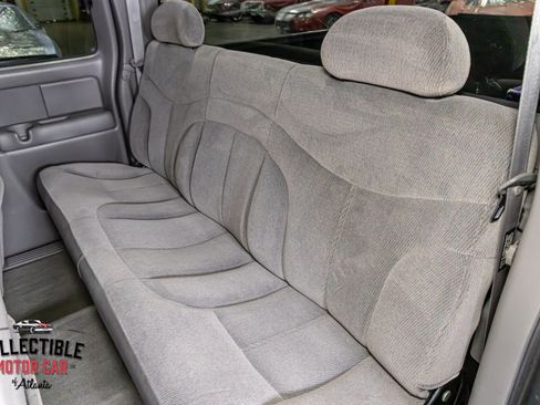 Used 2000 GMC Sierra 1500 2WD Extended Cab w/ Convenience Plus Group image 63