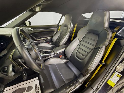 Certified 2022 Porsche 911 Turbo S image 5